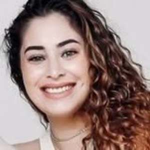 Meet your Posher, Demi